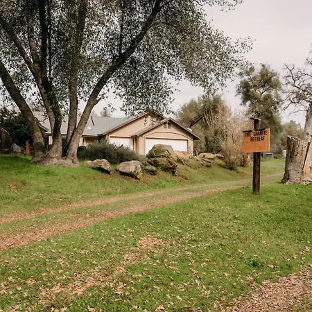 Villa The Granite Retreat